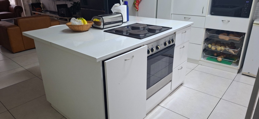 3 Bedroom Property for Sale in Beacon Bay Eastern Cape